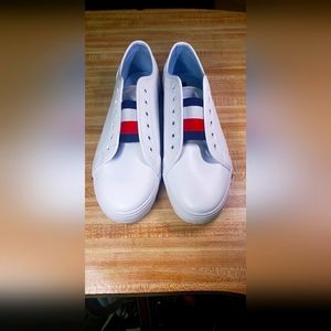 TOMMY HILFIGER SHOES
